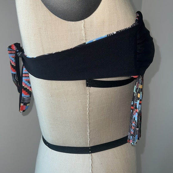 L*Space Strapless Reversible Tribal Black & Multi-Color Fringe Bikini Top Sz S - Picture 11 of 11